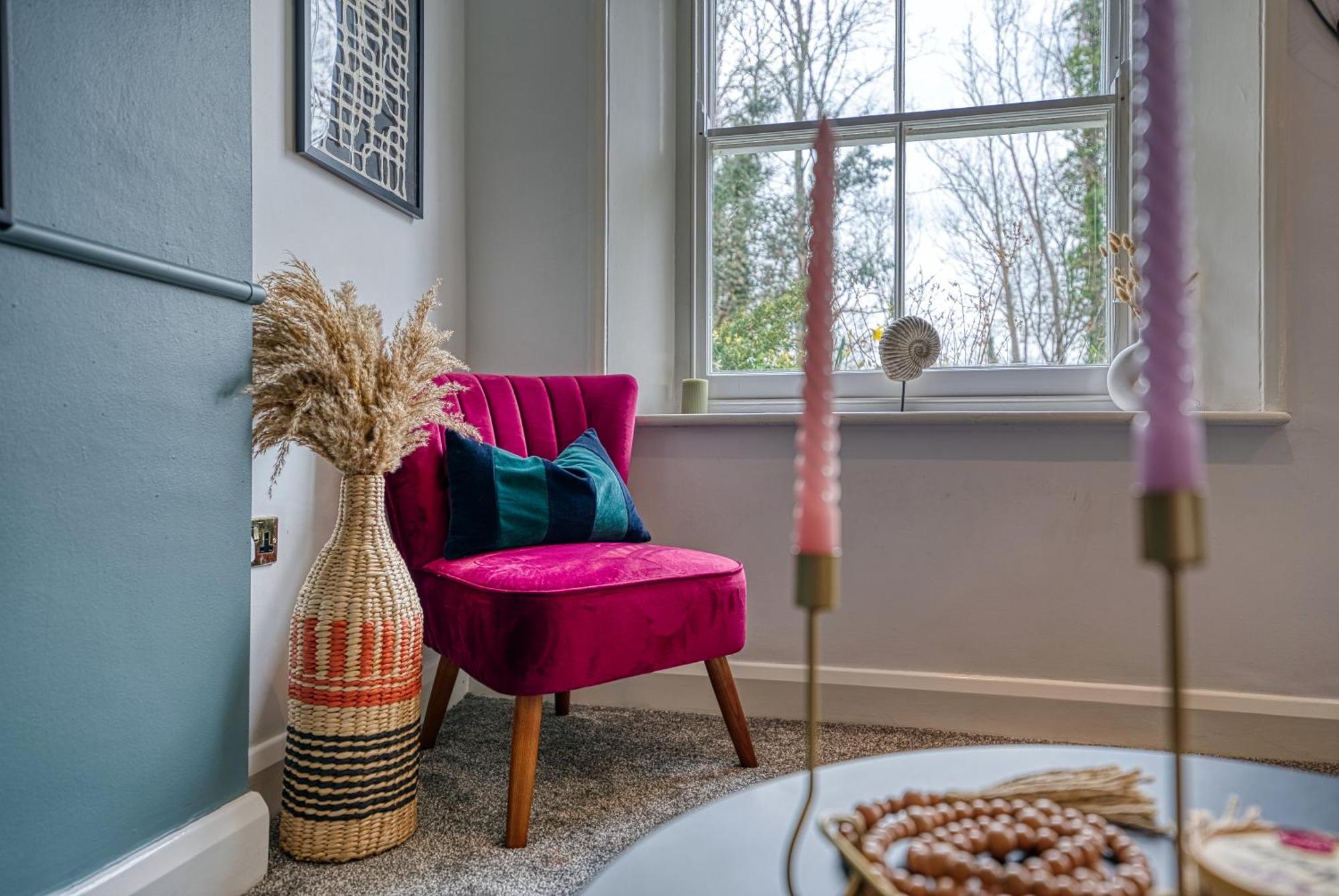 2 Bedroom Stylish Spacious Apt, Sleeps 6, Central Cheltenham, With Free Parking - By Blue Puffin Stays Exterior foto